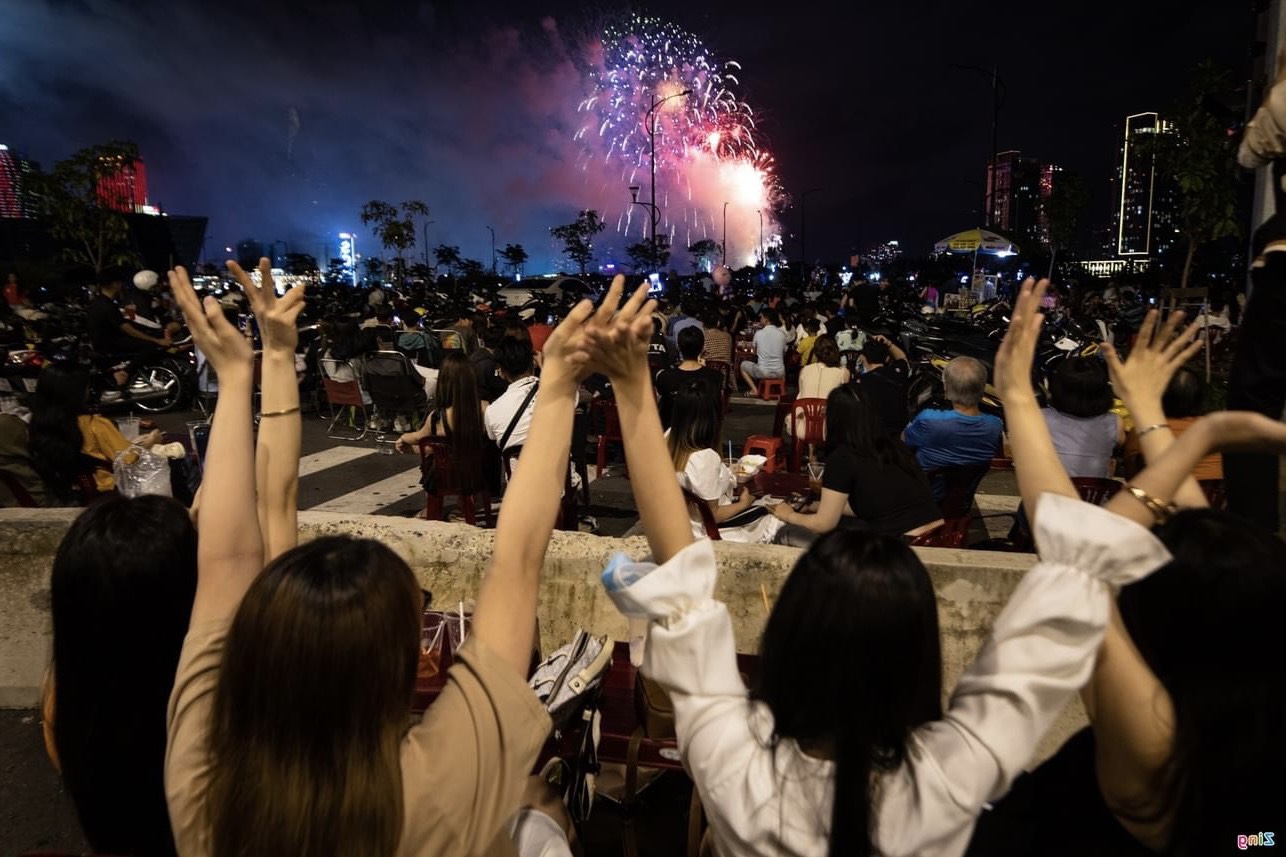 thanh-pho-ho-chi-minh-cong-bo-16-diem-ban-phao-hoa-chao-mung-30-04