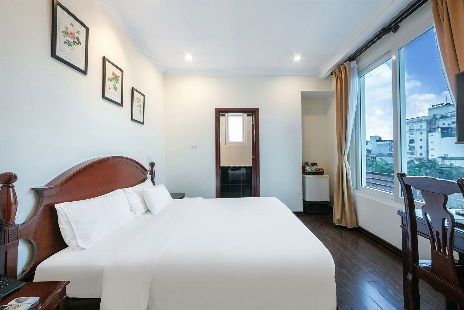 a25-luxury-hotel-15-tran-quoc-toan
