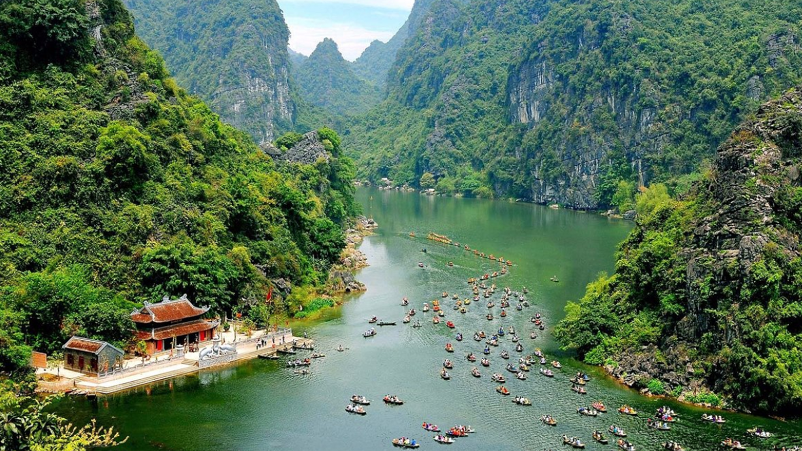 tour-ha-noi-bai-dinh-trang-an-hang-mua