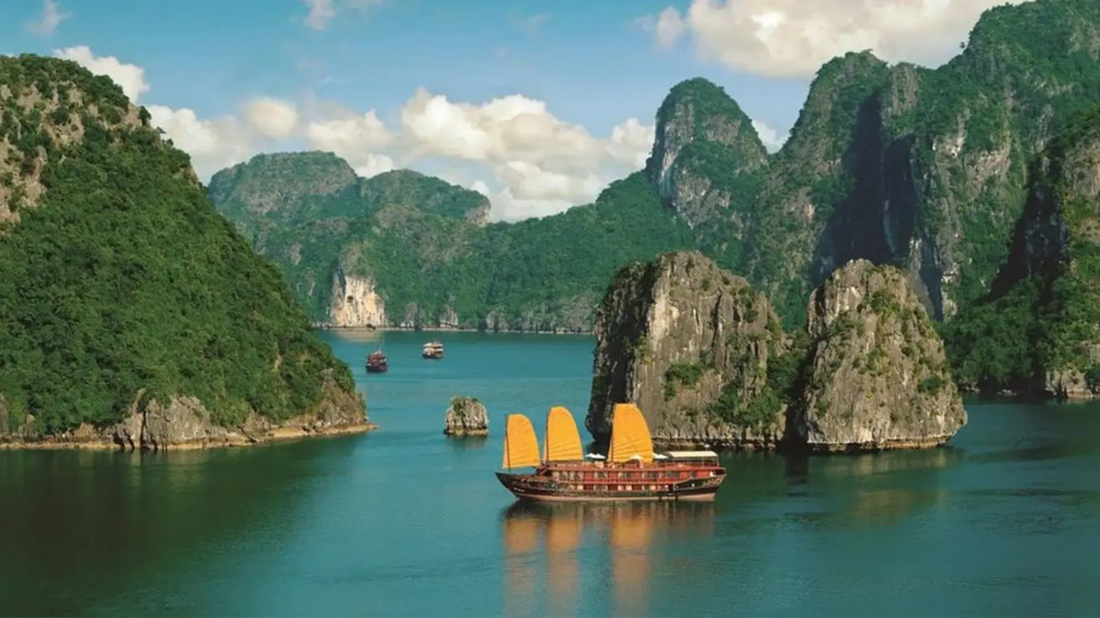 tour-ha-noi-ninh-binh-ha-long-bay-ha-long-park