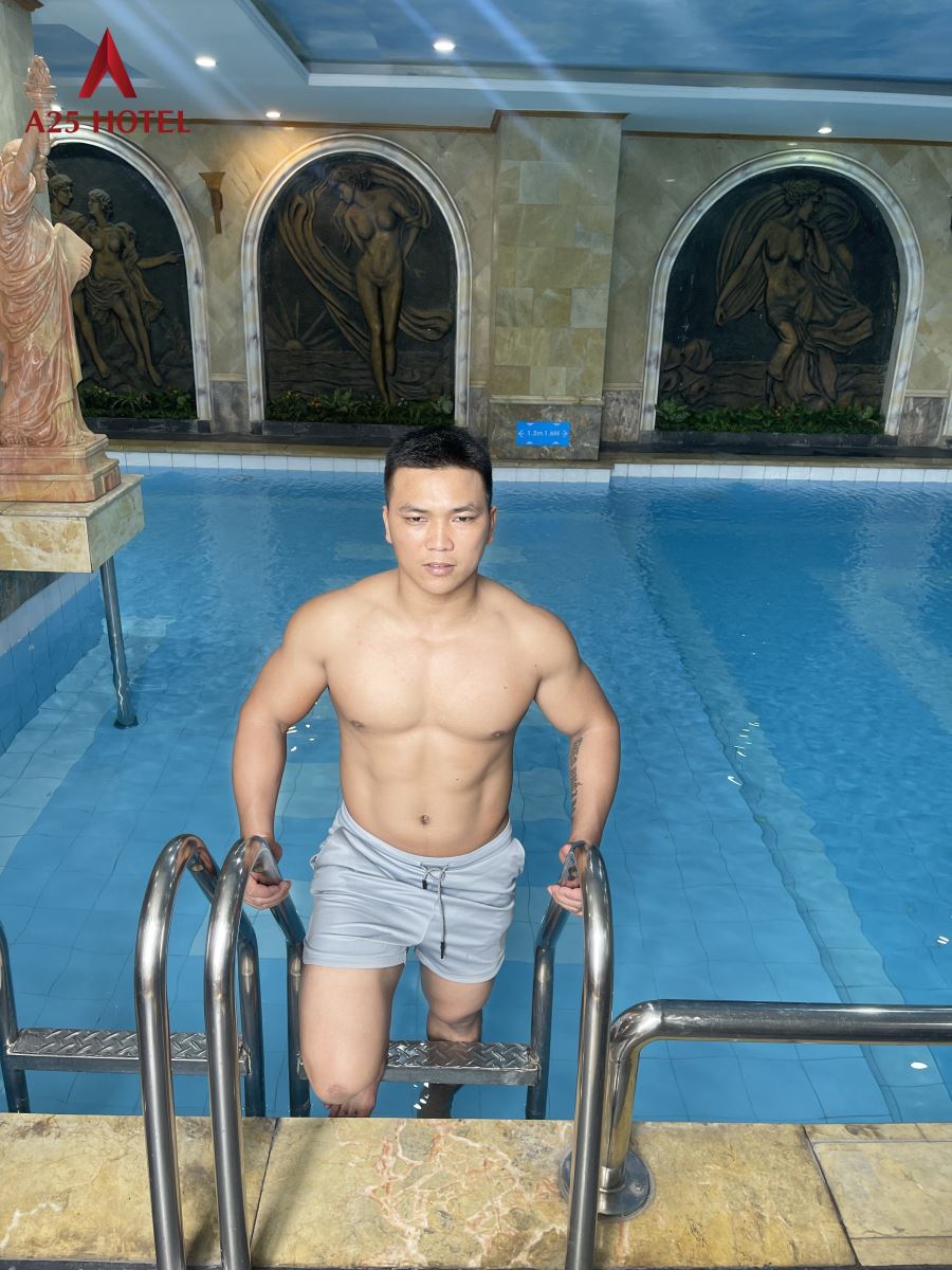 a25-hotel-684-minh-khai-mot-buoi-sang-cua-chang-huan-luyen-vien-nam-than