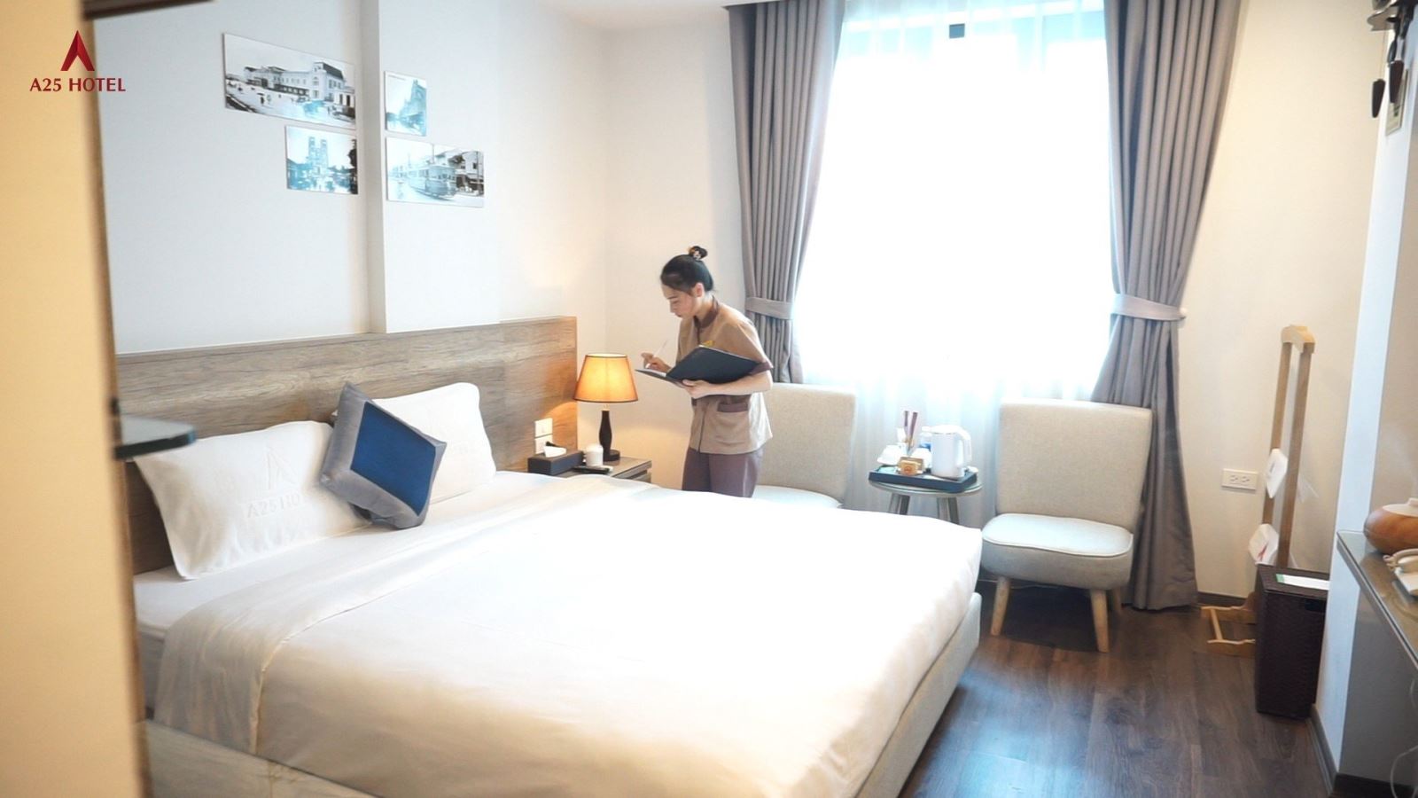 a25-hotel-09-hoang-dao-thuy-chinh-phuc-khach-hang-boi-su-sach-se-gon-gang-nhu-chung-cu-cao-cap-cung-nhan-dien-a-your-house