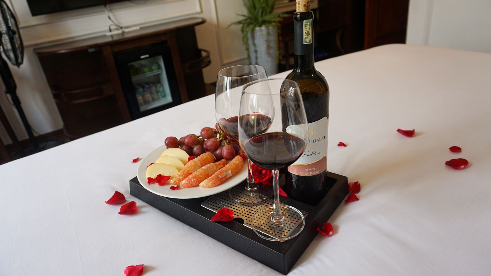 a25-hotel-16-mieu-dam-ha-noi-voucher-yeu-them-nhieu-uu-dai