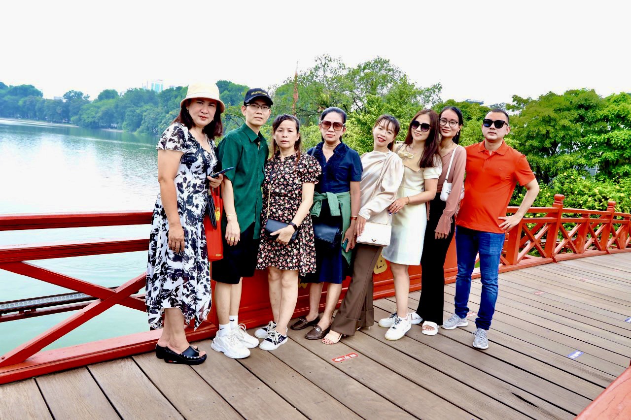 a25-family-review-hanh-trinh-ket-noi-yeu-thuong-chang-ha-noi